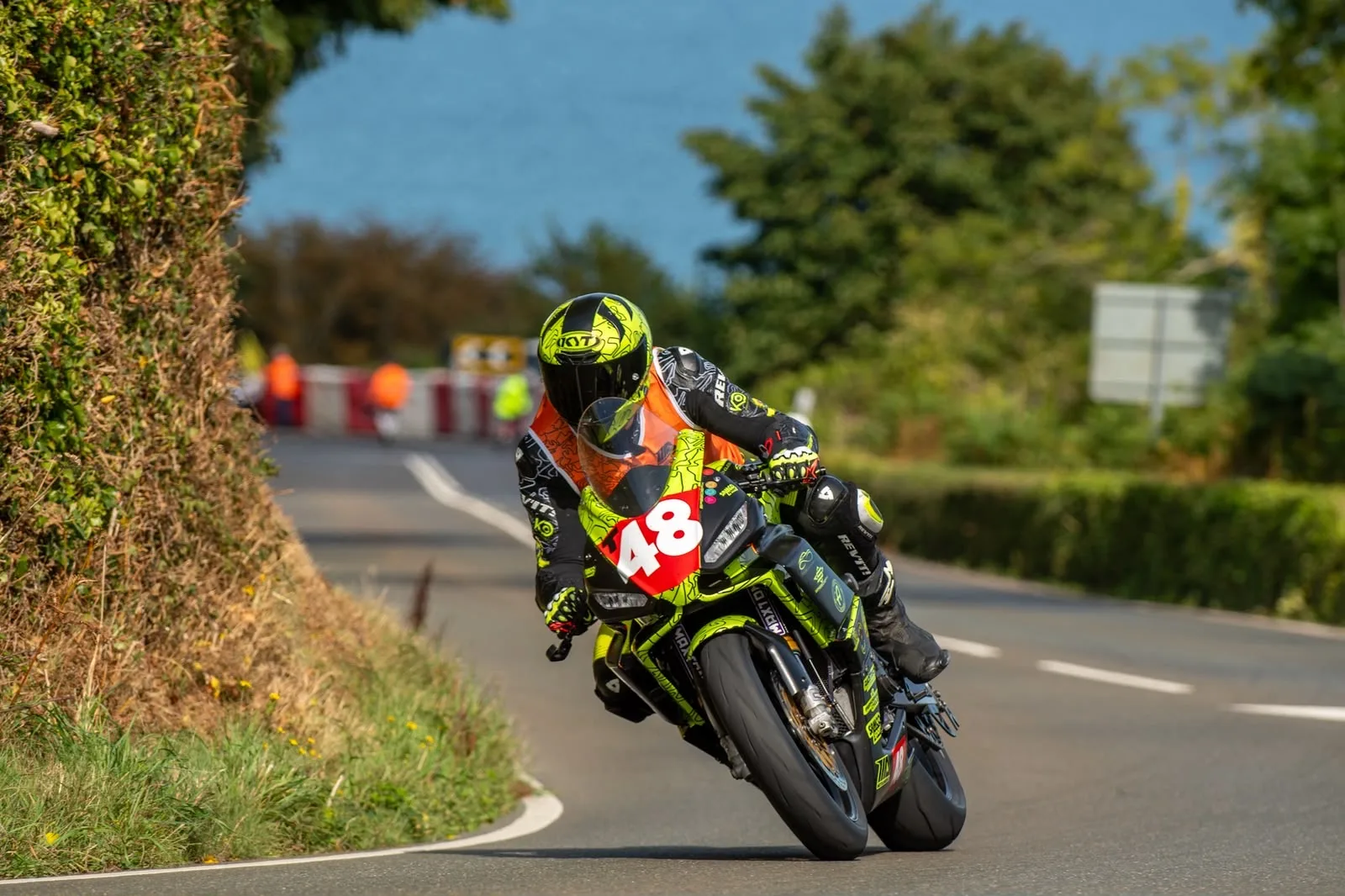 Aaron West Roberts - Former ice hockey pro turned road racer