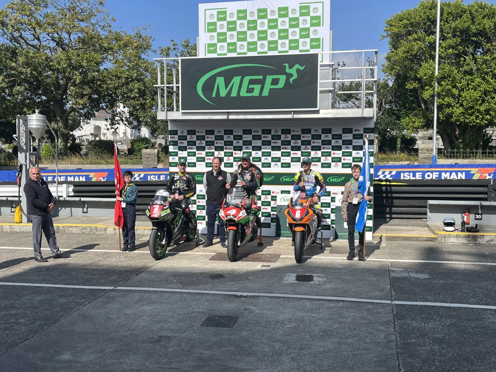 Johnny Stewart becomes second rider ever to win three Manx Grand Prix in a week